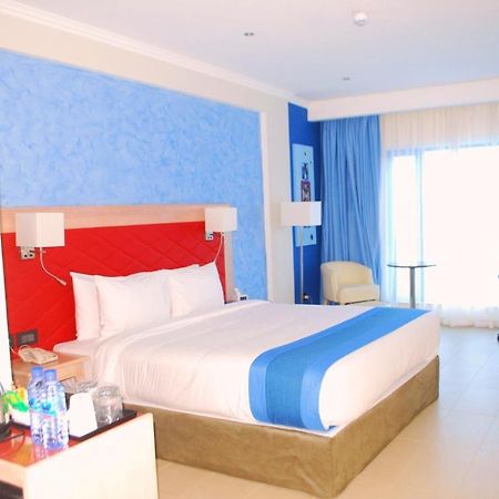 Best Western Plus Serene Atlantic Hotel Sekondi-Takoradi Bagian luar foto