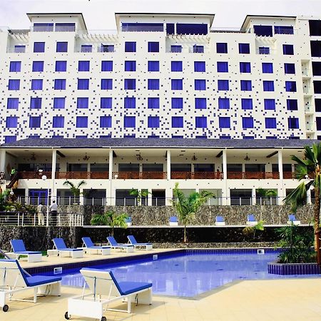 Best Western Plus Serene Atlantic Hotel Sekondi-Takoradi Bagian luar foto