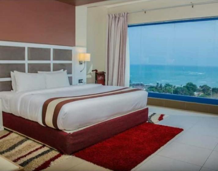 Best Western Plus Serene Atlantic Hotel Sekondi-Takoradi Bagian luar foto