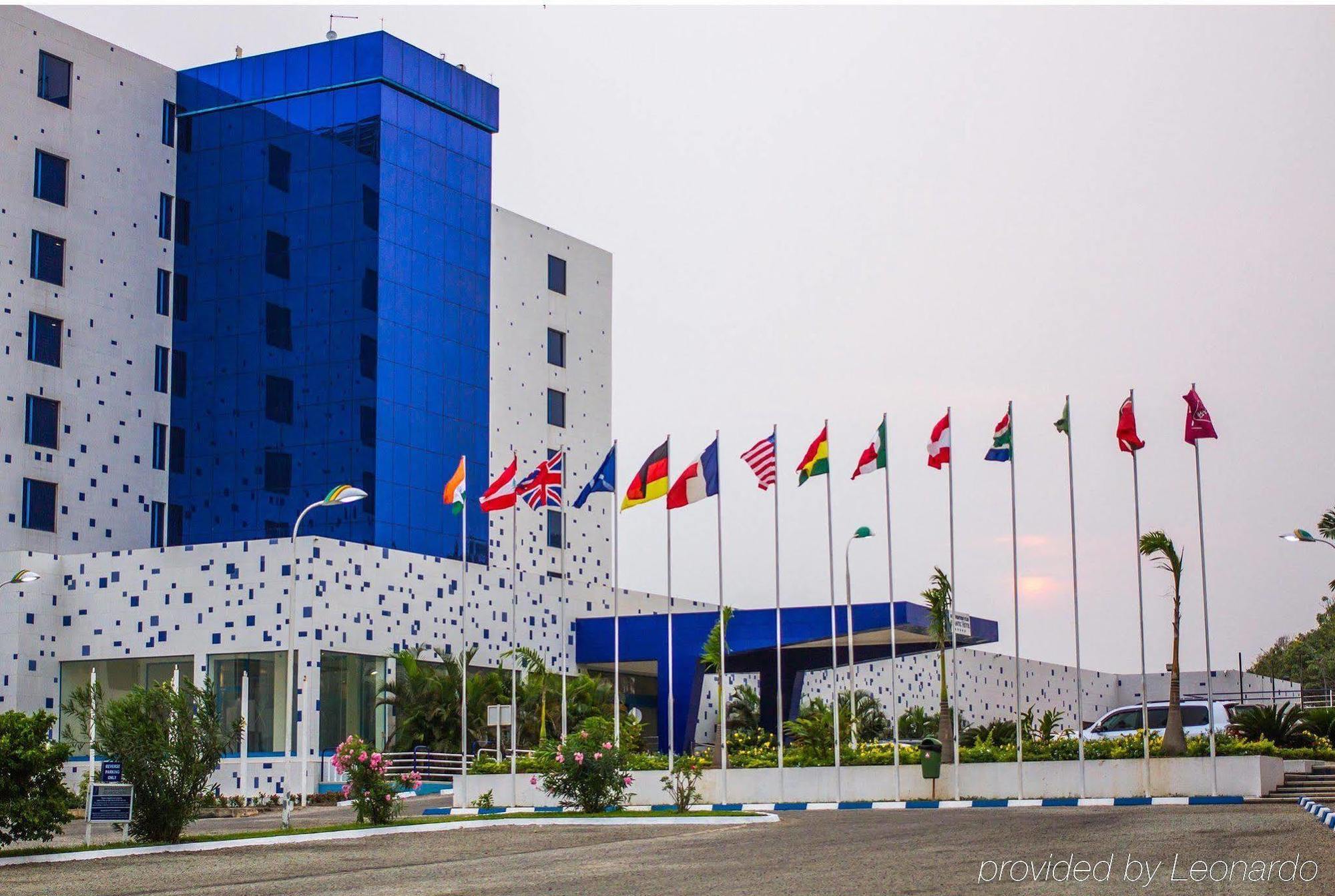 Best Western Plus Serene Atlantic Hotel Sekondi-Takoradi Bagian luar foto